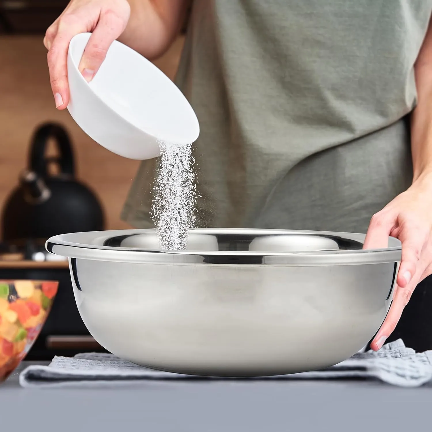 2 Pack Large Mixing Bowl Oversized All Purpose 304 Stainless Steel Polished Mirror Flat Base Metal Bowl for Home or Commercial Prepping Baking Mixing Marinating(13 Qt)