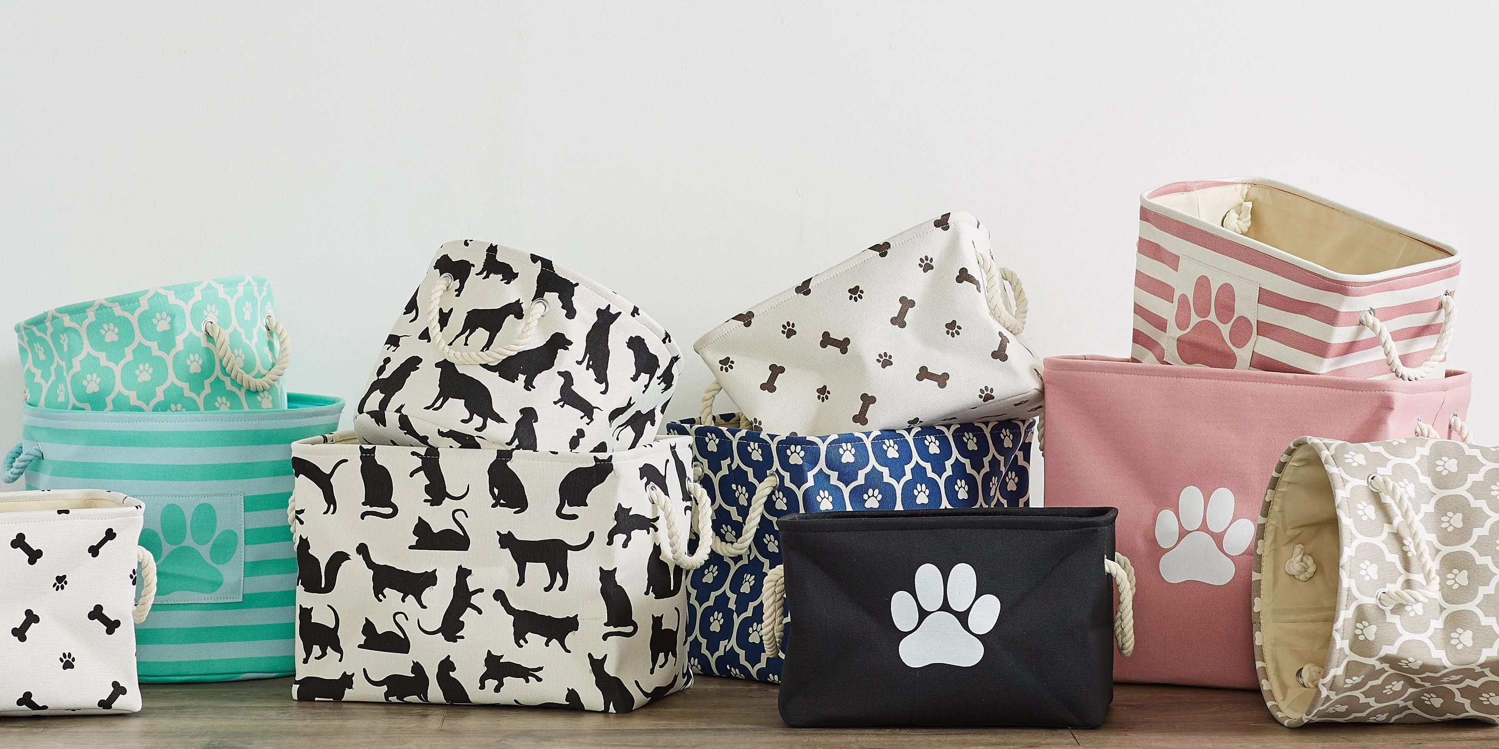 Bone Dry Pet Storage Bin, Lattice Paw Print, Black, Large Round - 18x15"