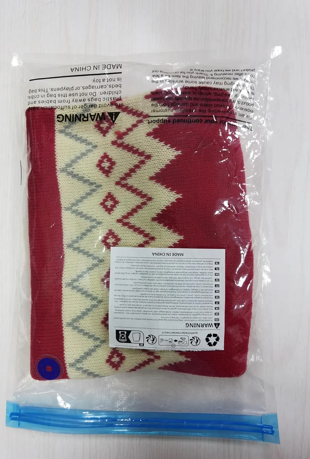 Queenmore Warm Dog Sweater, Soft Pet Knitwear, Knitted Pullover, Winter Pet Clothes for Small Medium Dogs Cats Red